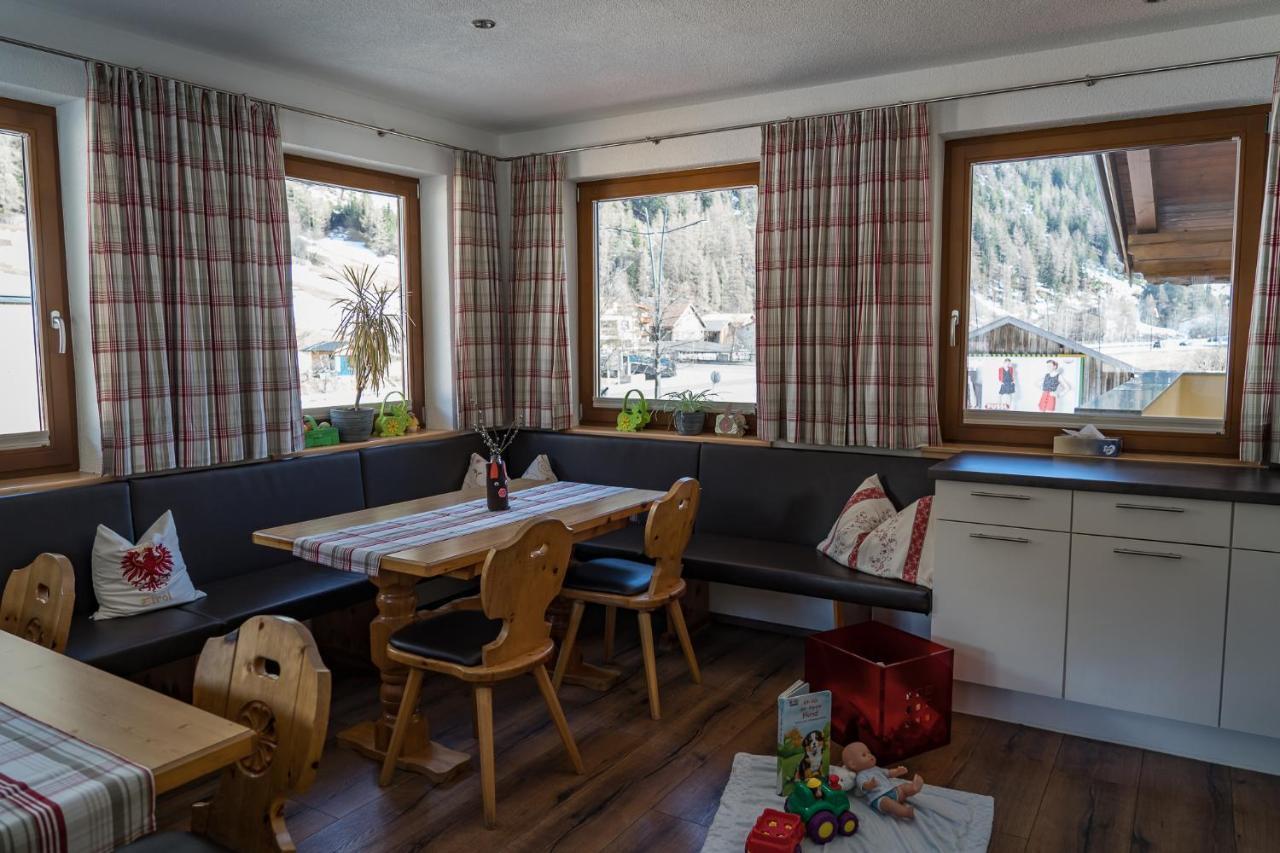 Haus Almrausch Apartamento Sölden Exterior foto